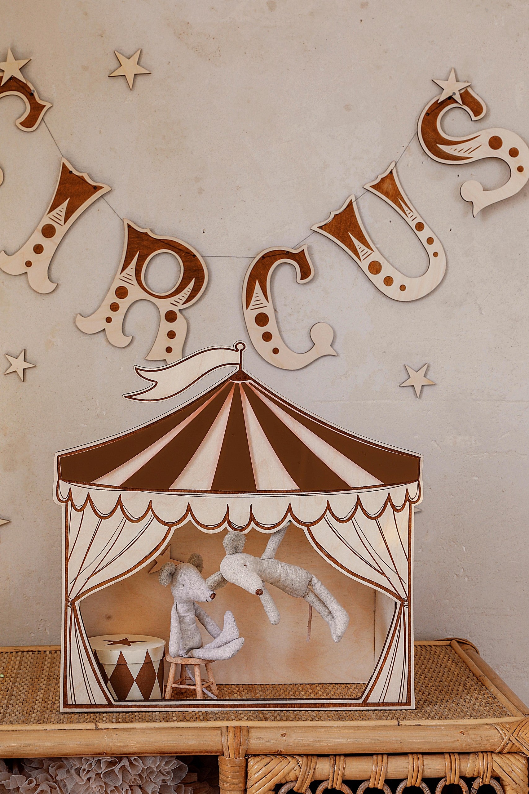 Circus Puppet Theater – Wooden Wall Decoration